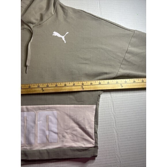 Puma Hoodie Sz‎ Small Women’s Dry Fit Crop Sweatshirt Logo. In Great Condition - Picture 4 of 6